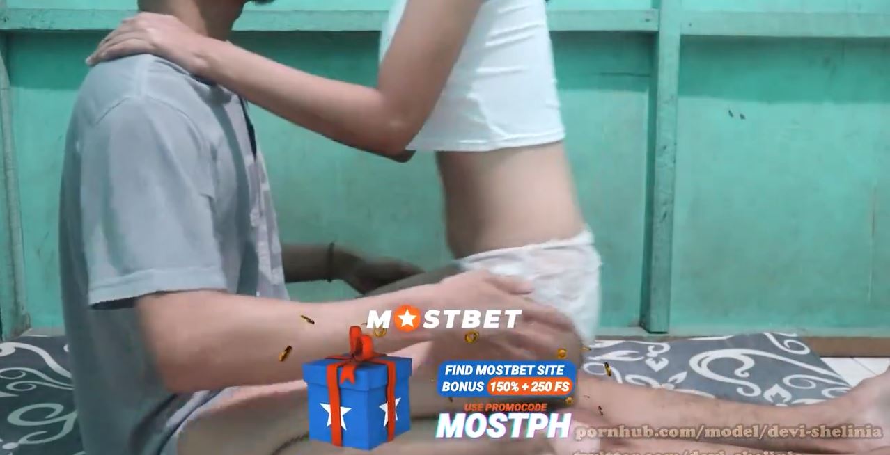 Keperegok Istri Sah Lagi Bercumbu Di Kosan Part2